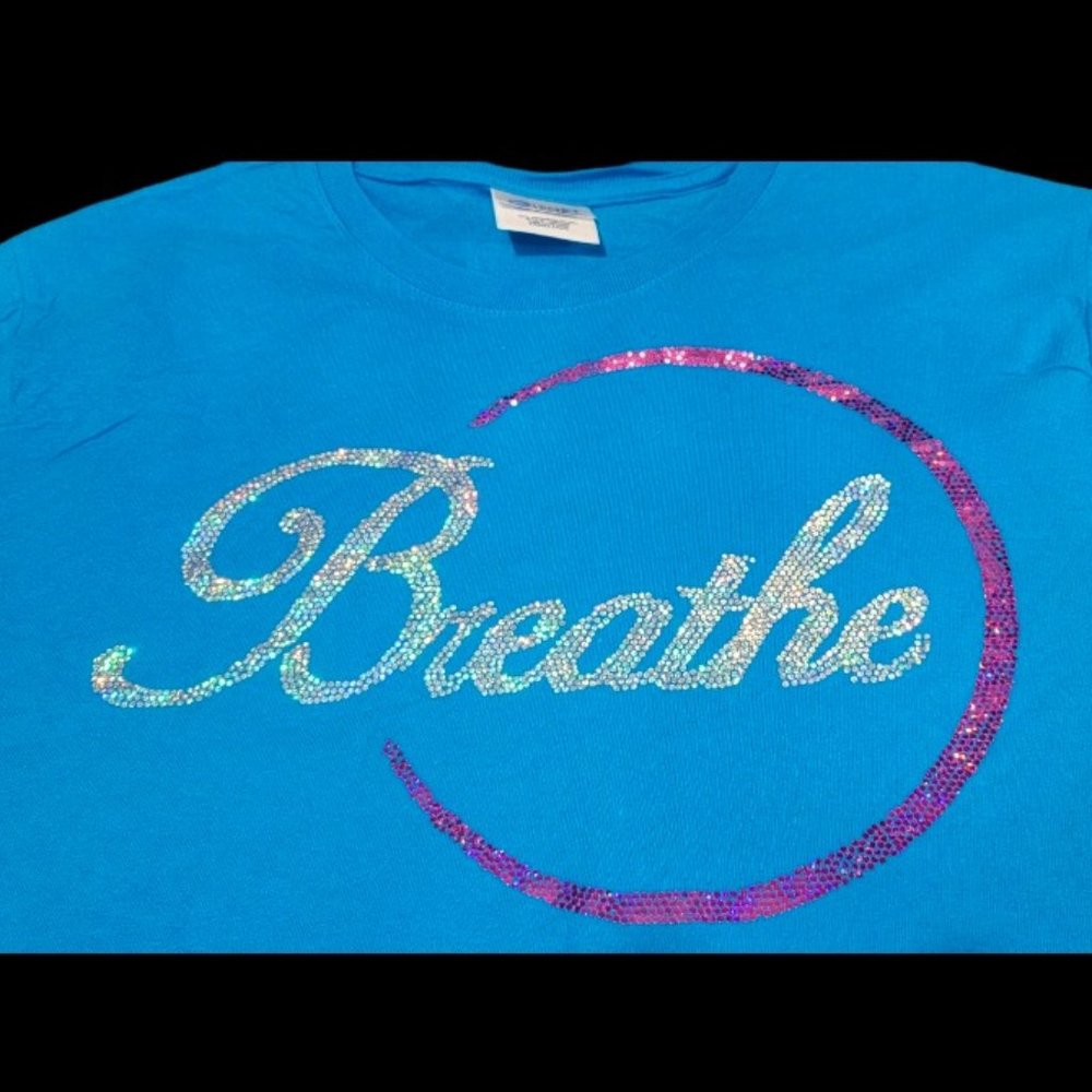 NWT Womans Breath Spangle T Shirt